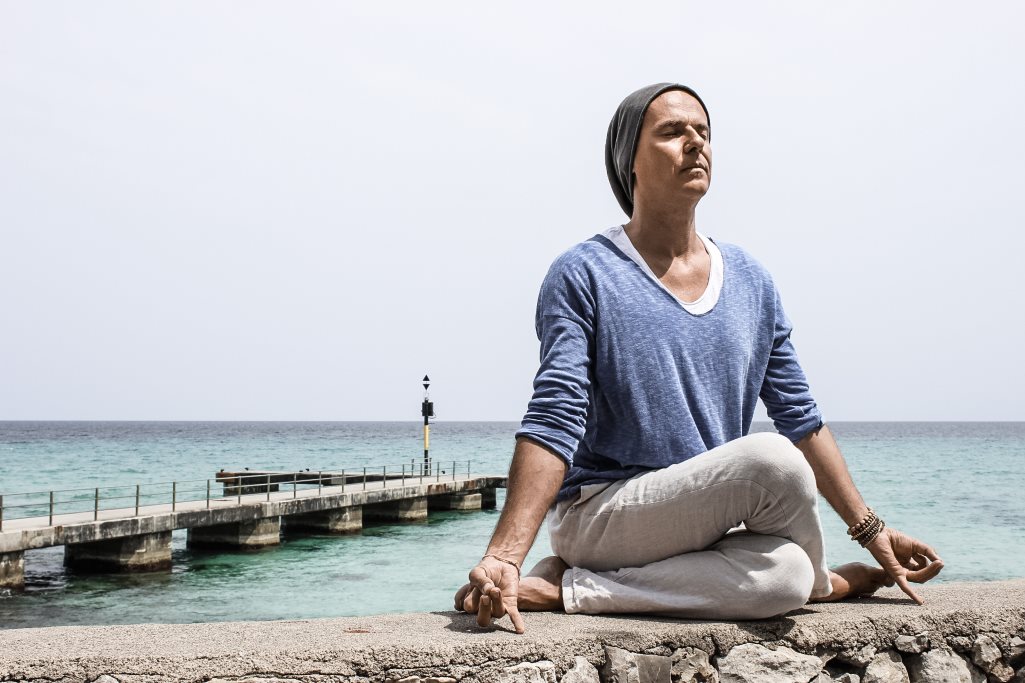 Stefan Geisse beim Yoga