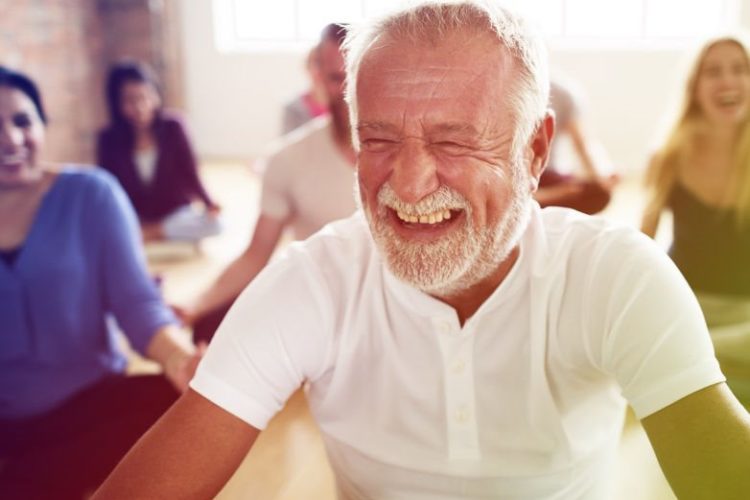 Gesundheit im Alter: Mit Yoga den Ruhestand genießen