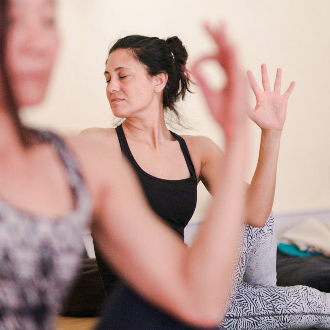 Stress Auszeit Yogaweekend Ostern Yoga Meditation Achtsamkeit quadr Yoga Ostern